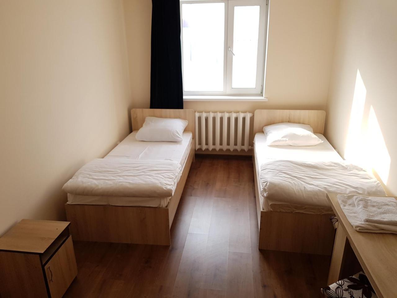 Hostel Nomad 4x4 Astana